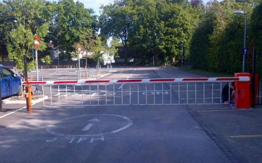 Professional barrier installation 