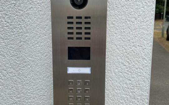 Access Control for Electric Gates