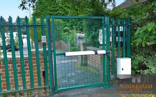 Automatic Commercial Gate