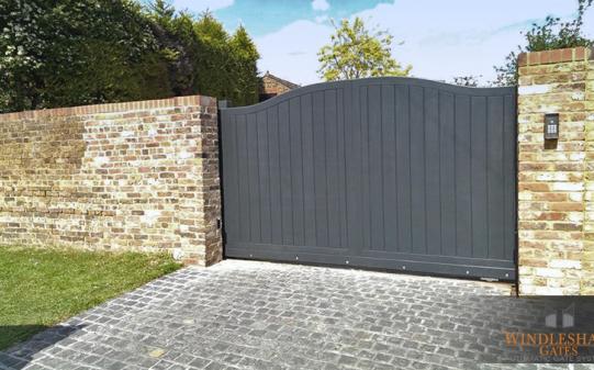 S-Top Sliding Electric Gate with Access Control
