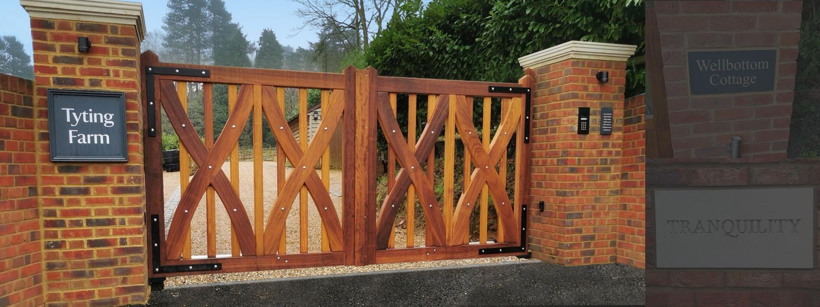 House Signs for Driveways and Gates
