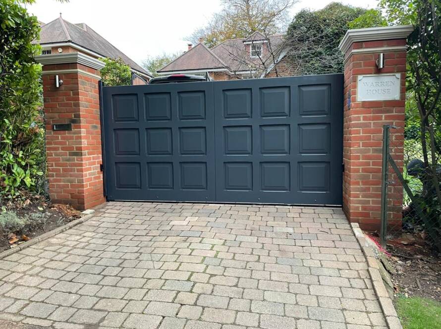 Traditional vs contemporary electric gates